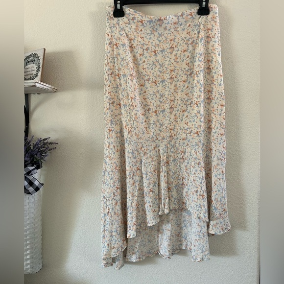 L*Space Medium 100% Viscose Midi length floral skirt - Picture 1 of 6